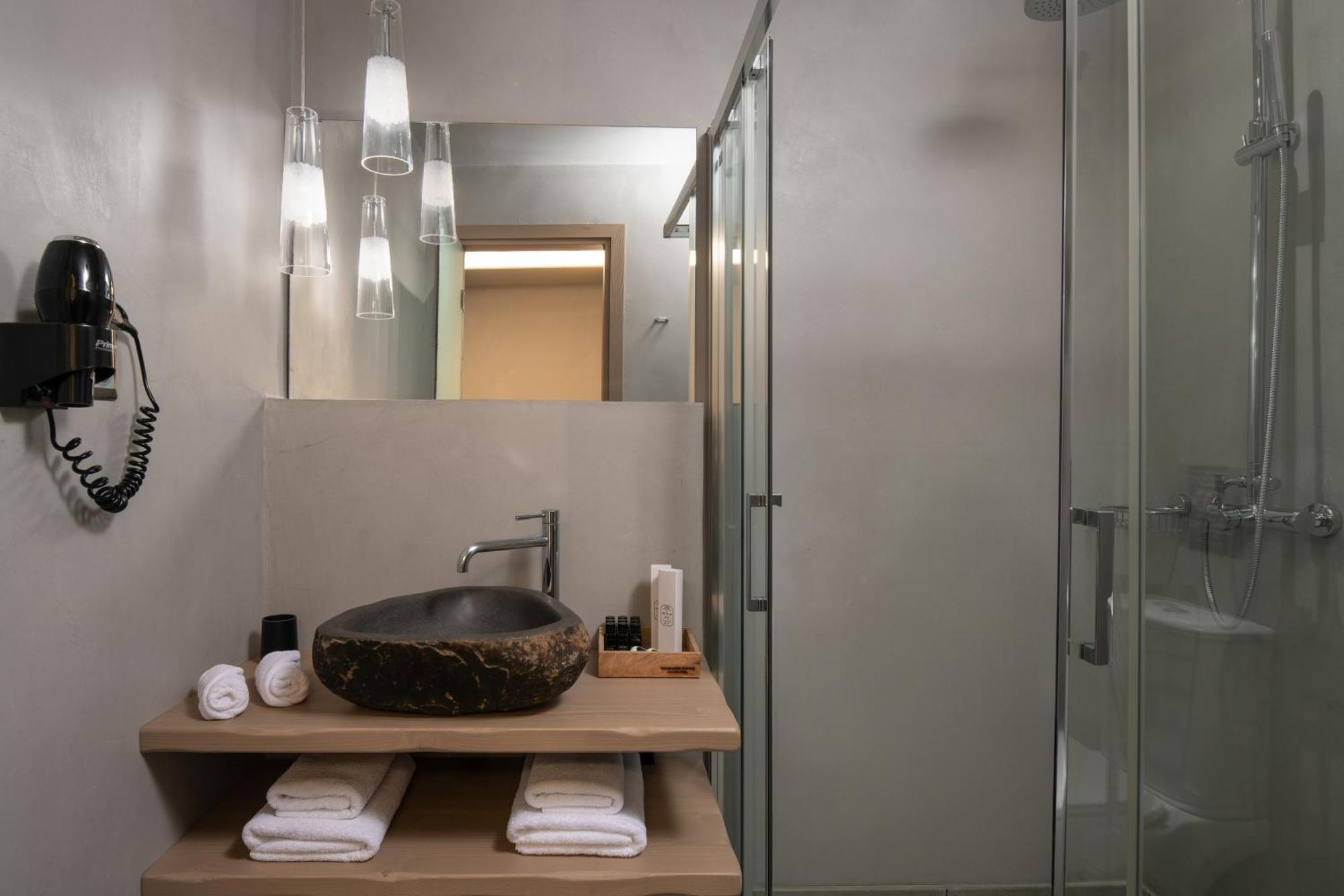 Evora Luxury Suites Mega Chorio Ngoại thất bức ảnh