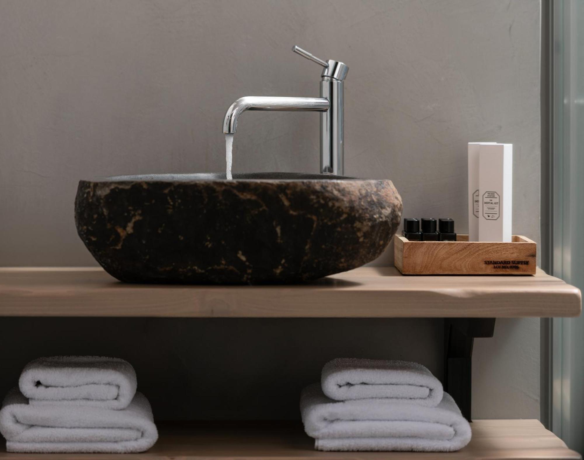 Evora Luxury Suites Mega Chorio Ngoại thất bức ảnh