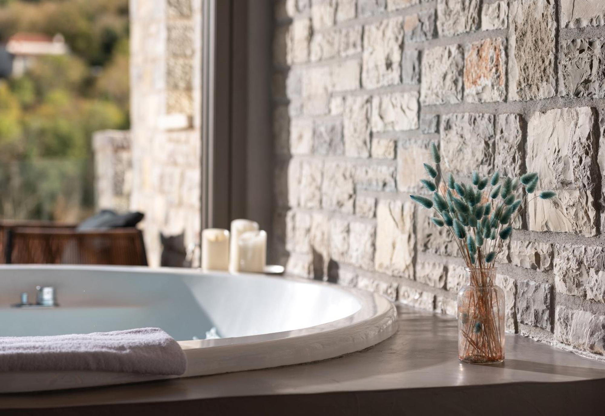 Evora Luxury Suites Mega Chorio Ngoại thất bức ảnh